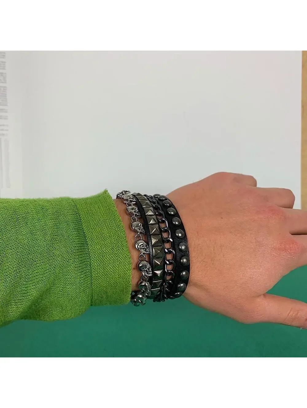 Grunge Y2K style Black and silver studded spike bracelet set